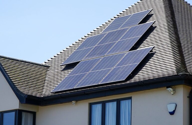 Photovoltaik Anlagenbau min