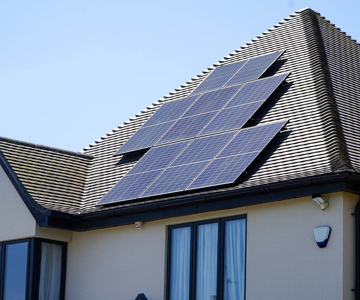 Photovoltaik Anlagenbau min
